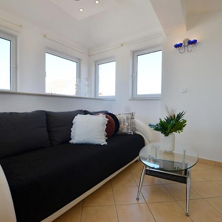 Peter Apartment 로비니 외부 사진
