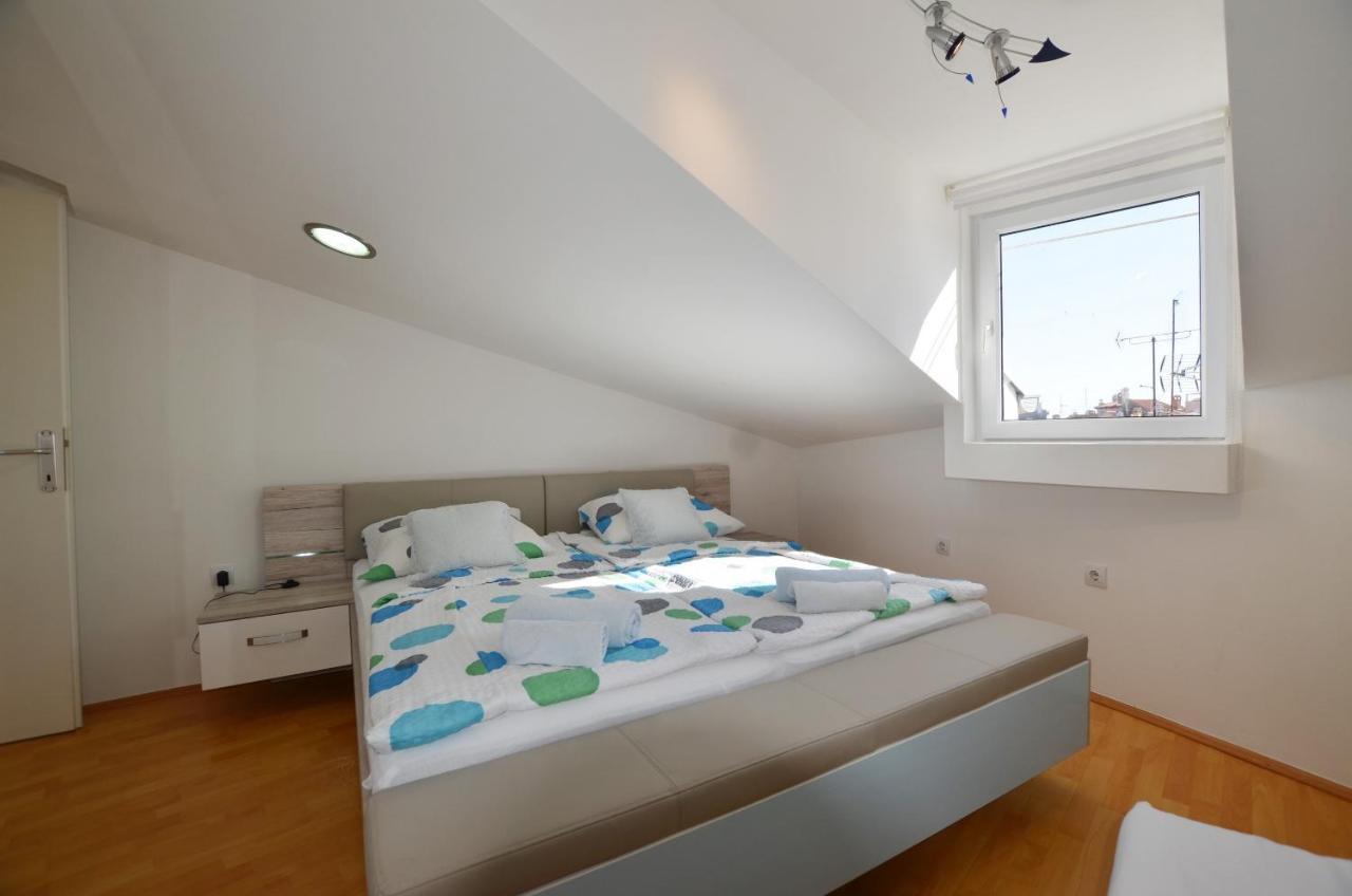 Peter Apartment 로비니 외부 사진